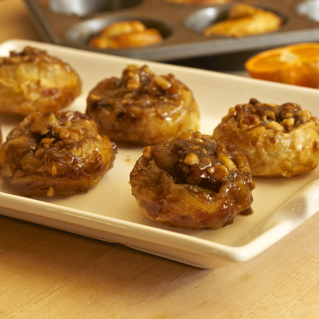 CINNAMON WALNUT ROLLS (Mandarin Pumpkin Marmalade)